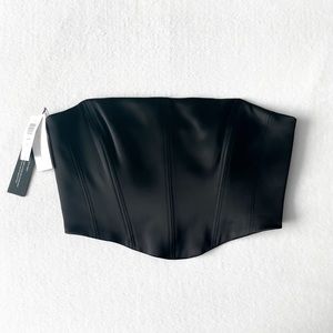 Babaton NWT Blaze Top